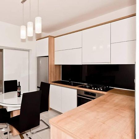 Apartment White Pearl Ražanac Kültér fotó
