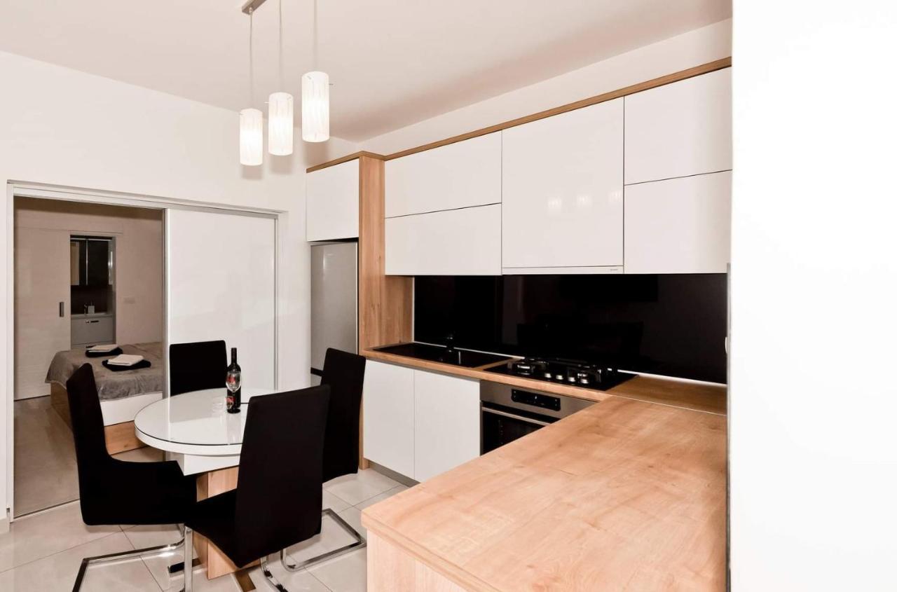Apartment White Pearl Ražanac Kültér fotó